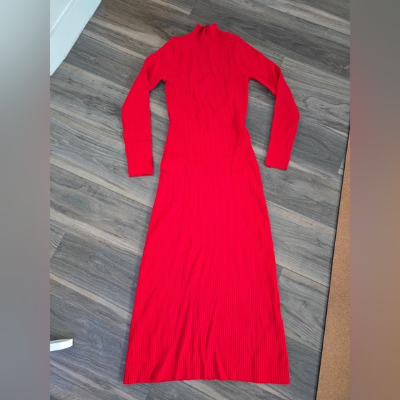 Zara Red Open Back Maxi Sweater Dress - Picture 8 of 11